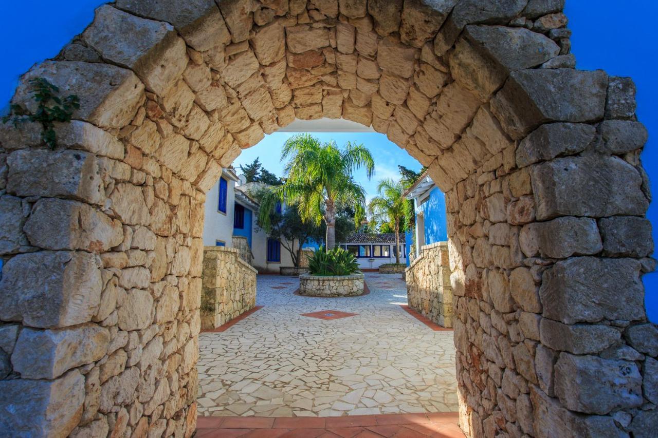 Hotel Borgo Marino Plemmirio 4*